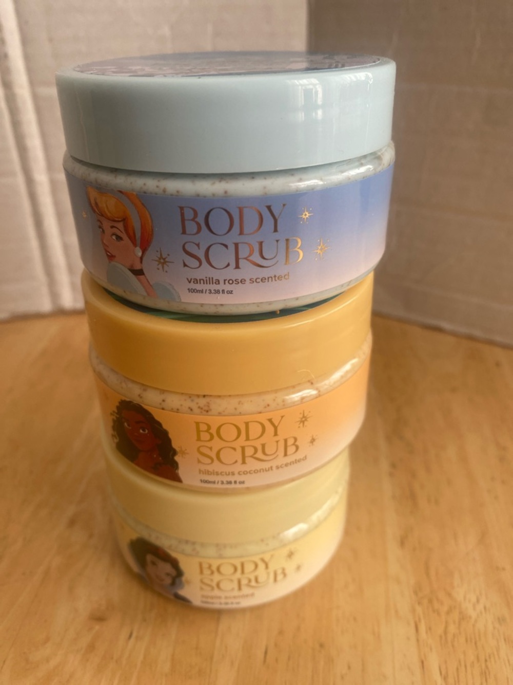 Disney Princess Body Scrubs set of 3 Snow White, Moana Cinderella NWT
